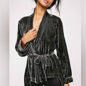 CP Shades Riley Wrap Size Small